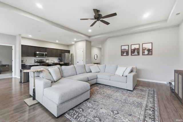 4051 Shadowood Lakes Trail, Fort Wayne, IN 46818