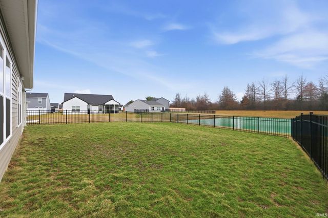 4051 Shadowood Lakes Trail, Fort Wayne, IN 46818