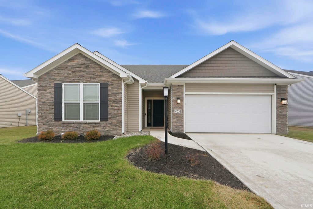 4051 Shadowood Lakes Trail, Fort Wayne, IN 46818