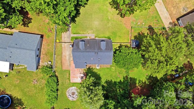 9418 Split Rail Lane, Charlotte, NC 28227