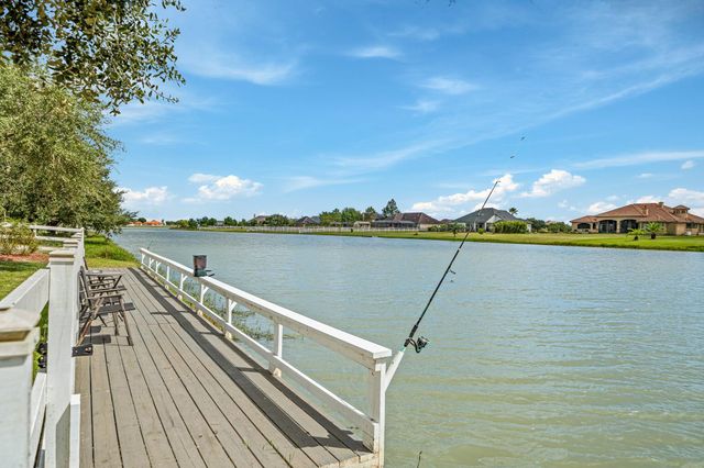5818 Sagamore Bay Lane, Richmond, TX 77469