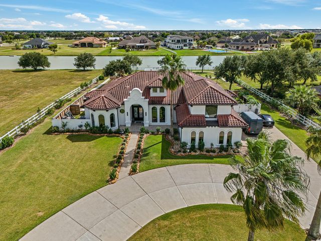 5818 Sagamore Bay Lane, Richmond, TX 77469