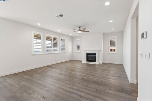 28719 Vista Grande Dr, Hayward, CA 94544