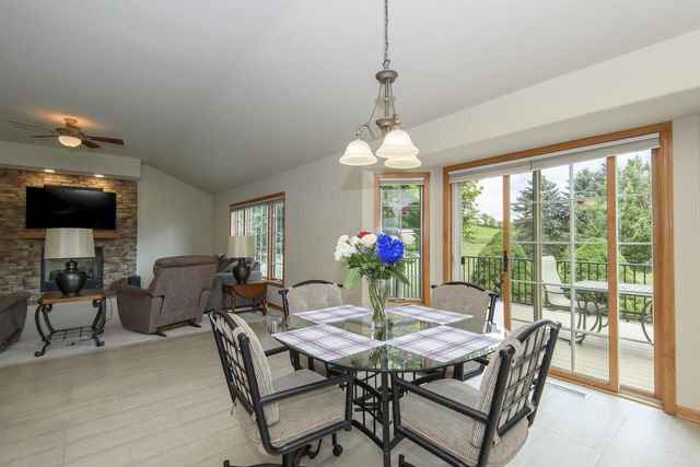 N5158 Union Hill ROAD, Oconomowoc, WI 53066
