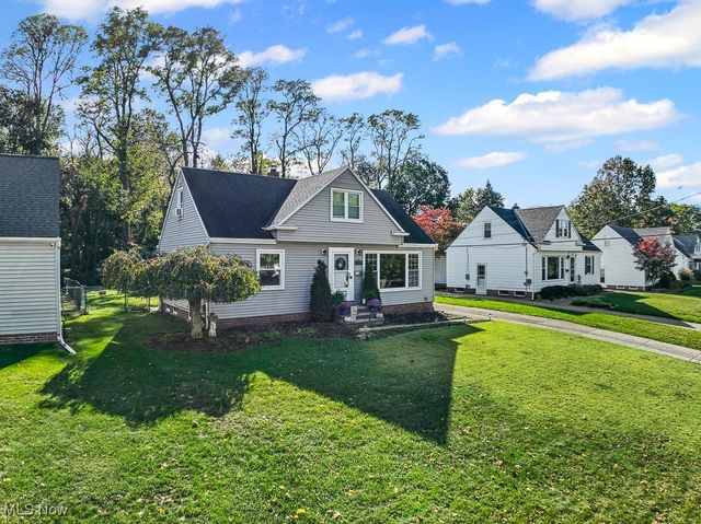 36116 Skytop Lane, Willoughby, OH 44094