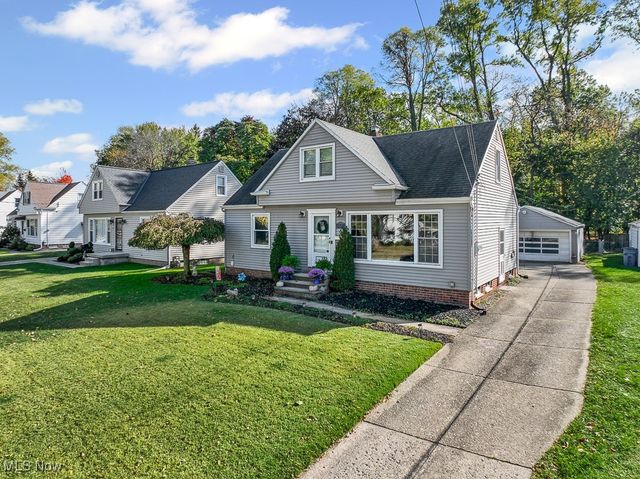 36116 Skytop Lane, Willoughby, OH 44094