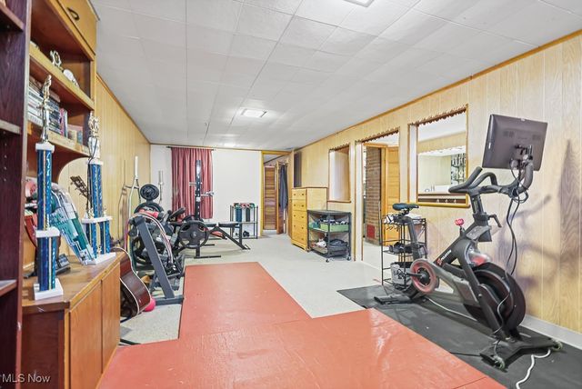 36116 Skytop Lane, Willoughby, OH 44094