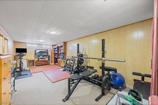 36116 Skytop Lane, Willoughby, OH 44094