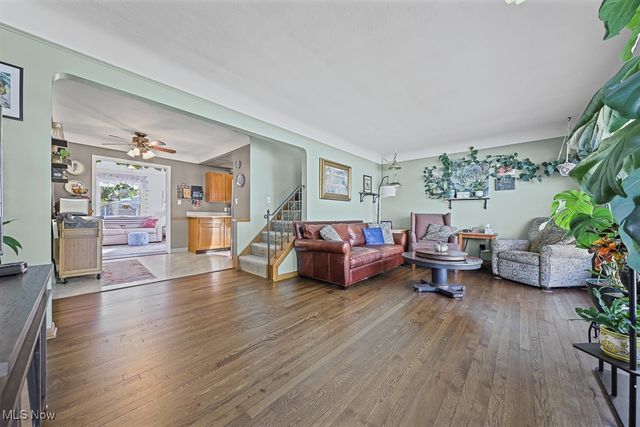 36116 Skytop Lane, Willoughby, OH 44094