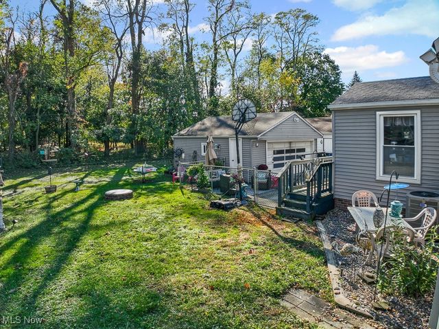 36116 Skytop Lane, Willoughby, OH 44094