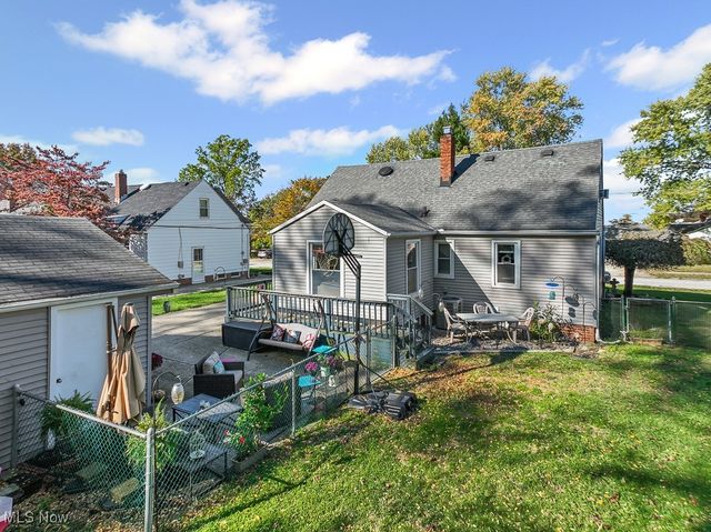 36116 Skytop Lane, Willoughby, OH 44094