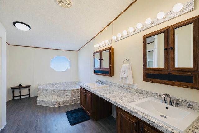 6013 Idaho Trail, Granbury, TX 76048