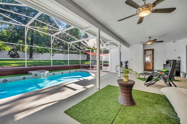 2441 WILLOW SPRINGS COURT, Apopka, FL 32712