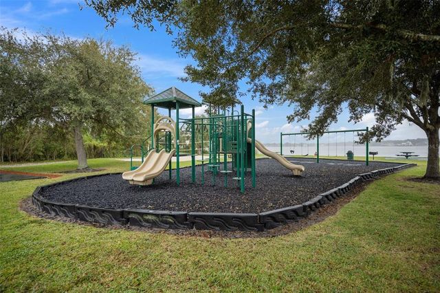 2441 WILLOW SPRINGS COURT, Apopka, FL 32712