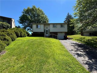 416 Meeting House Rd, South Fayette, PA 15017