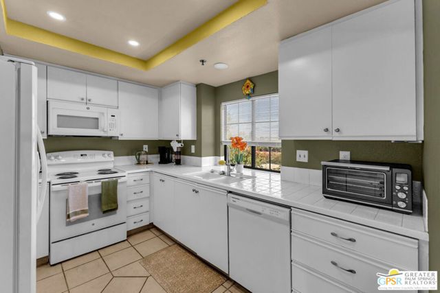 68039 Lakeland Drive, Cathedral City, CA 92234