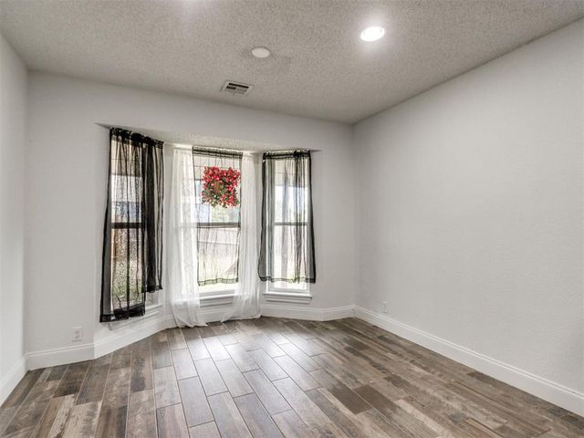 2717 Rolling Hills Terrace, Edmond, OK 73012