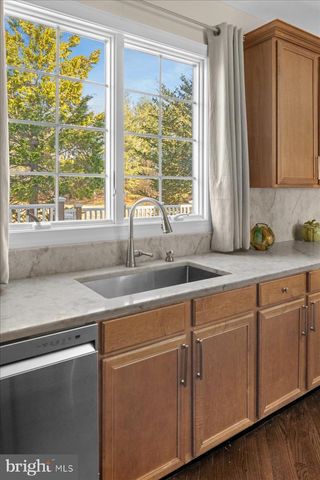 2062 SILVERWOOD DR, Newtown, PA 18940