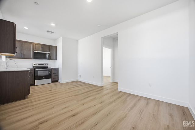 12907 Altair Court, Bakersfield, CA 93314