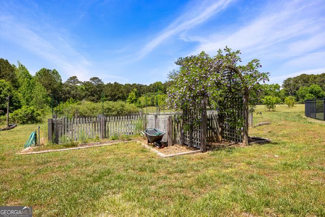 146 Trickum Creek Road, Tyrone, GA 30290