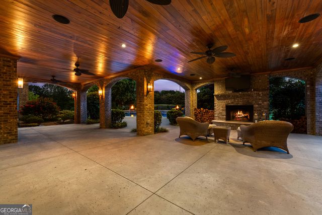 146 Trickum Creek Road, Tyrone, GA 30290