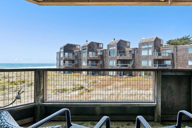 101 Shell Drive 227, Watsonville, CA 95076