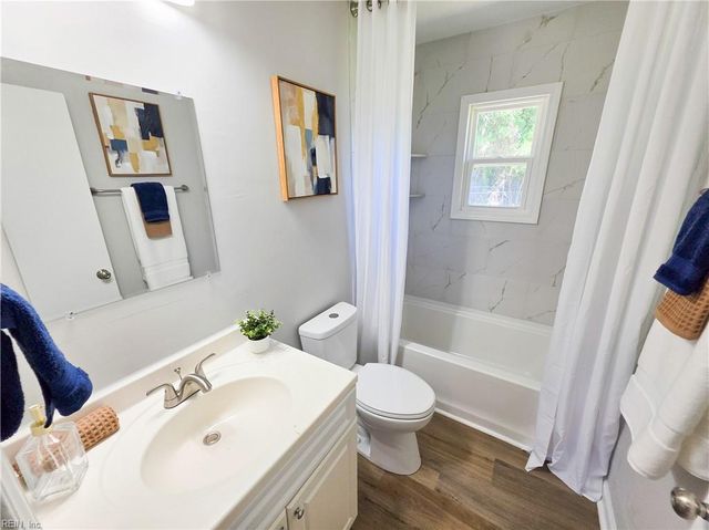 725 Oakland AVE, Hampton, VA 23663