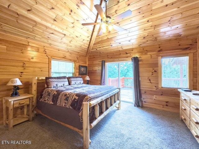 2205 Meredith Way, Sevierville, TN 37876