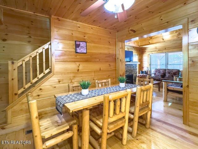 2205 Meredith Way, Sevierville, TN 37876