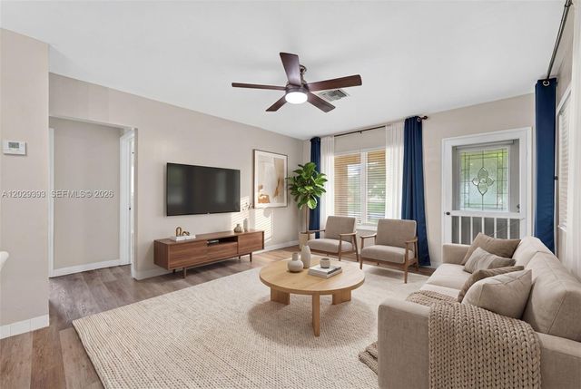 4780 NE 8th Ter, Oakland Park, FL 33334