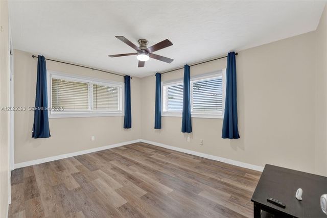 4780 NE 8th Ter, Oakland Park, FL 33334