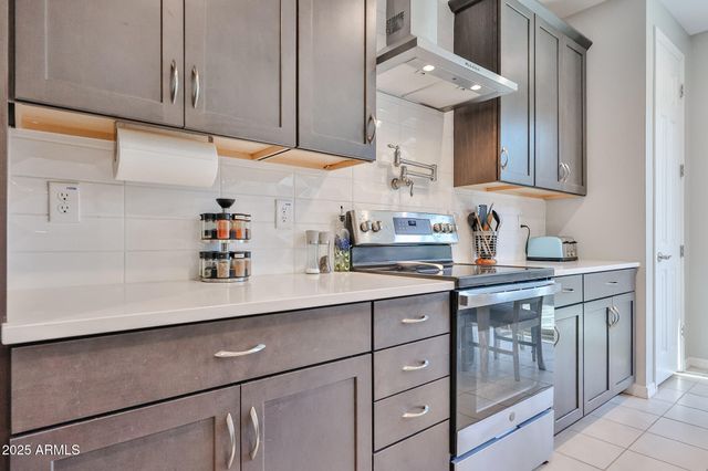 7223 S 13TH Street, Phoenix, AZ 85042