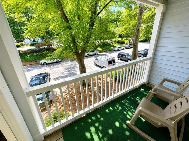233 Cobblestone Trail, Avondale Estates, GA 30002