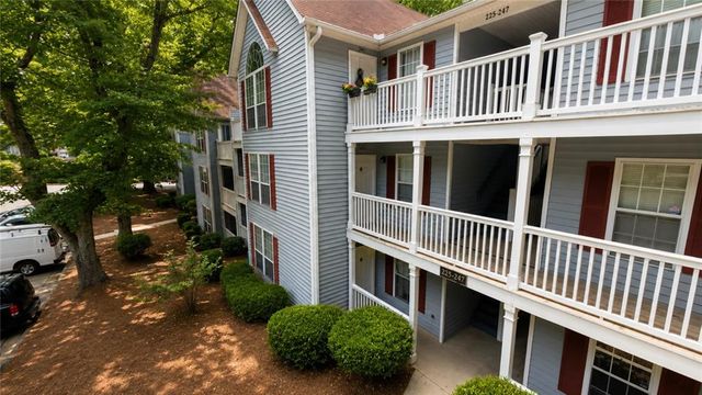 233 Cobblestone Trail, Avondale Estates, GA 30002