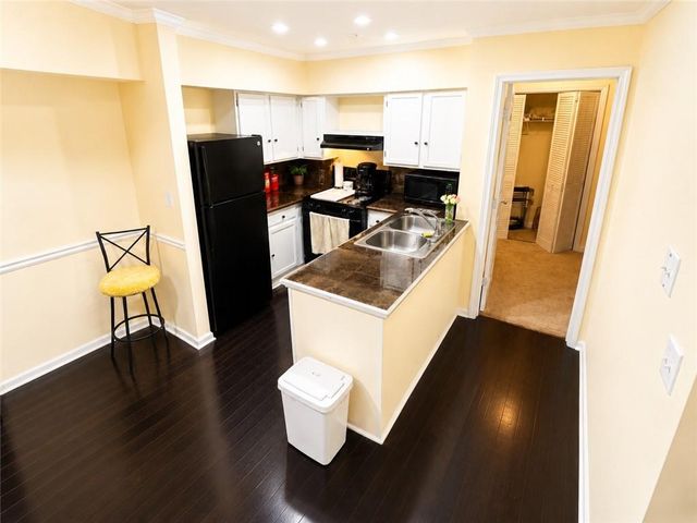 233 Cobblestone Trail, Avondale Estates, GA 30002