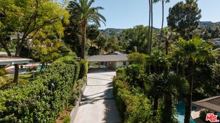 16666 Oldham Street, Encino, CA 91436