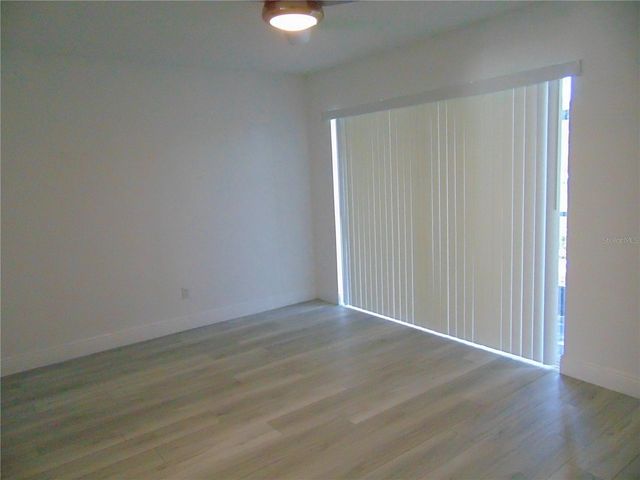 9119 TUDOR DRIVE E102, Tampa, FL 33615