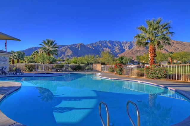 1207 Palmas, Palm Springs, CA 92262