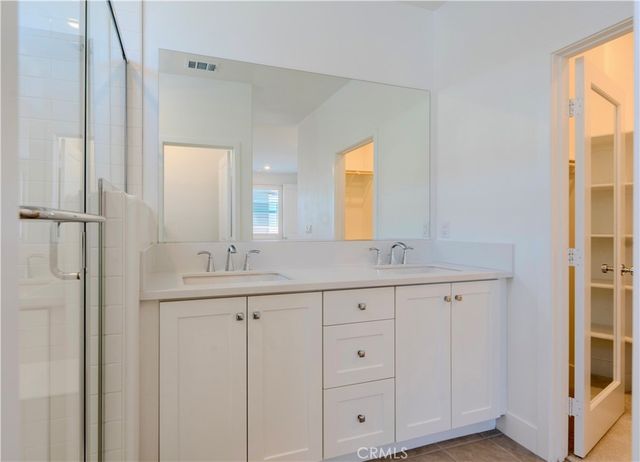 426 Lobata, Irvine, CA 92618