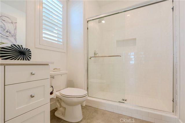 426 Lobata, Irvine, CA 92618