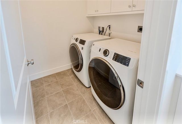 426 Lobata, Irvine, CA 92618