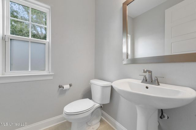 10545 W Landon Green Circle, Gulfport, MS 39503