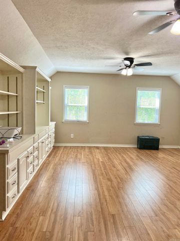 954 Ridgeview, Camden, AR 71701