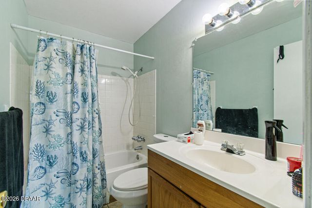 415 N Halifax Ave Apt 303, Daytona Beach, FL 32118