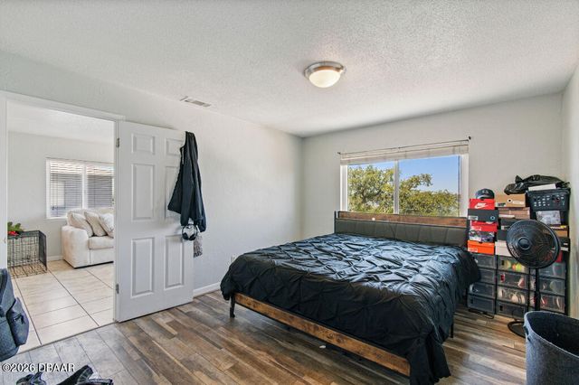 415 N Halifax Ave Apt 303, Daytona Beach, FL 32118