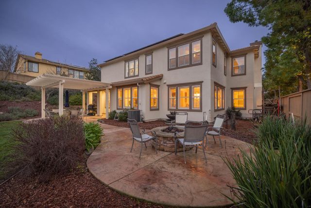 9010 Hearst Pl, El Dorado Hills, CA 95762