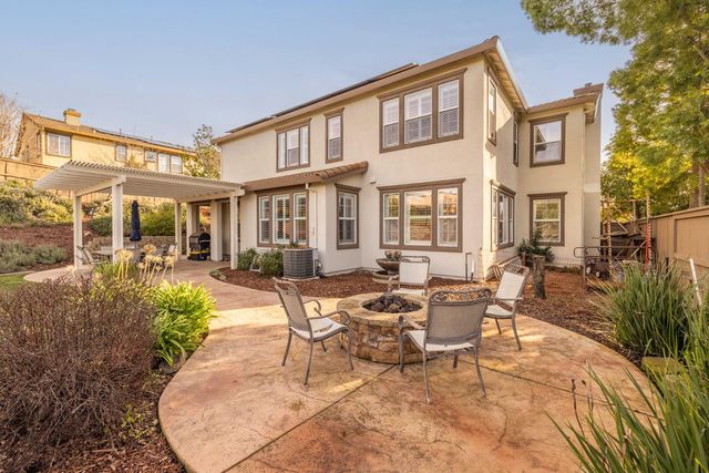 9010 Hearst Pl, El Dorado Hills, CA 95762