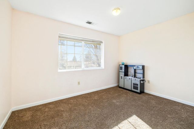 5112 Villa Drive, Klamath Falls, OR 97603