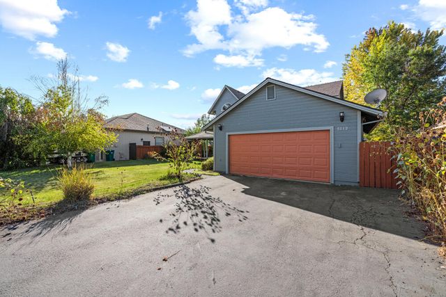 5112 Villa Drive, Klamath Falls, OR 97603