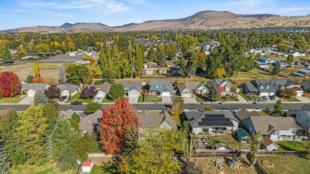 5112 Villa Drive, Klamath Falls, OR 97603